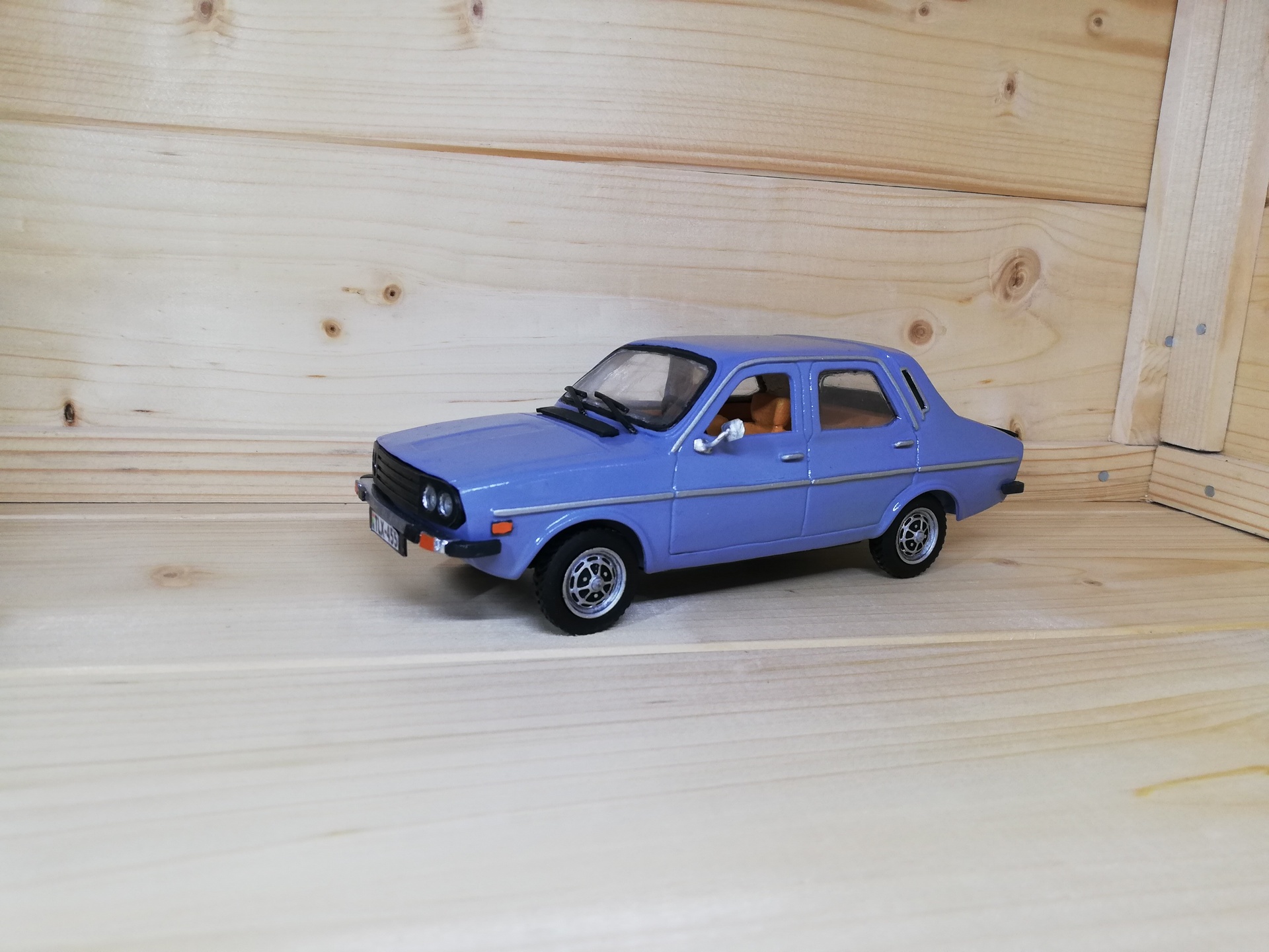 Renault R12